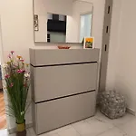 Zora Pula